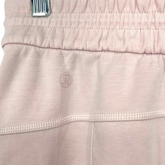 Lululemon Softstreme HR Short Pink Size 4 - Picture 3 of 6